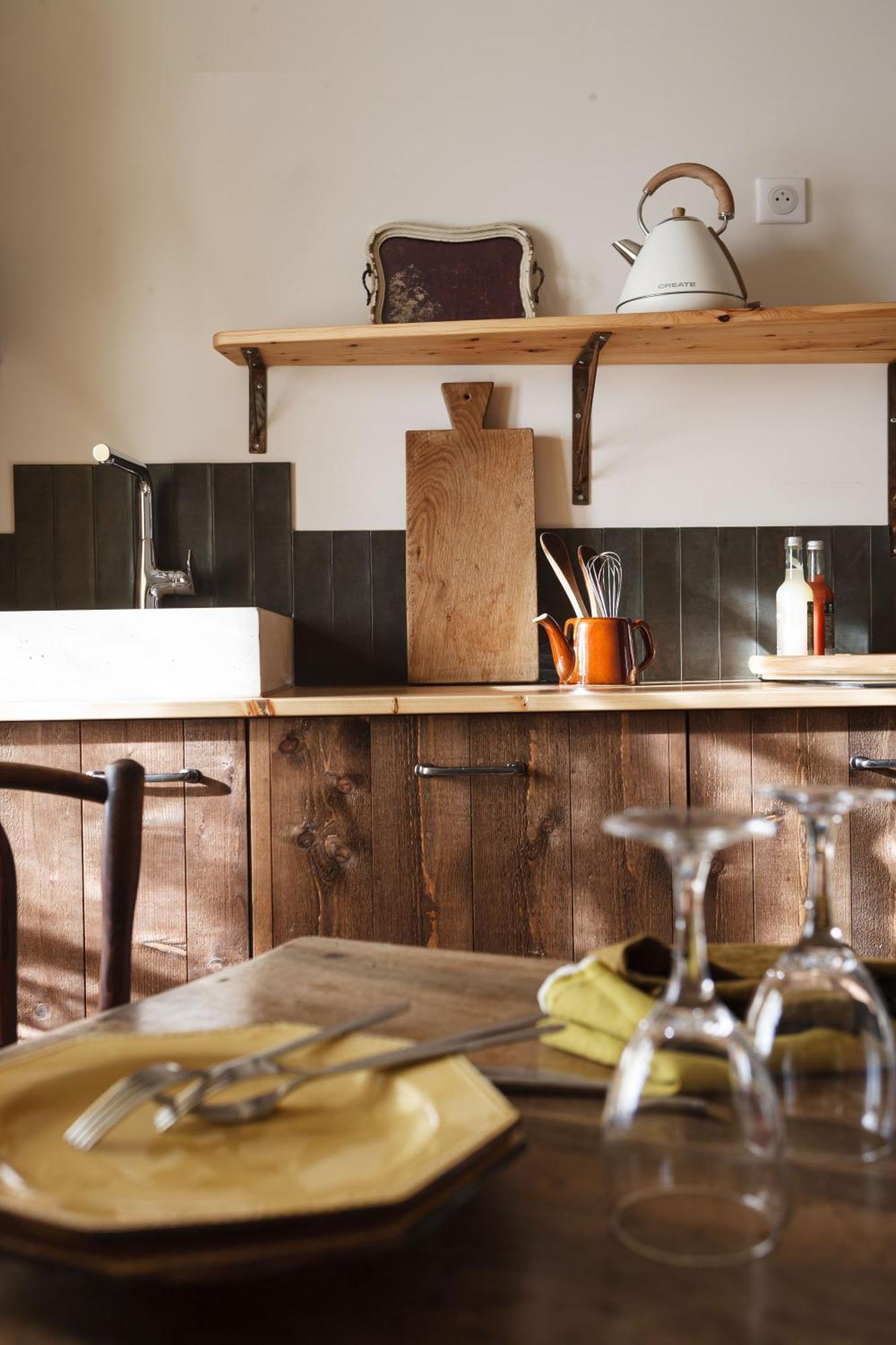 Du Saint Thiers, La Provence Dans Un Coin De La Drome Et L'esprit D'une A Appartement Saou