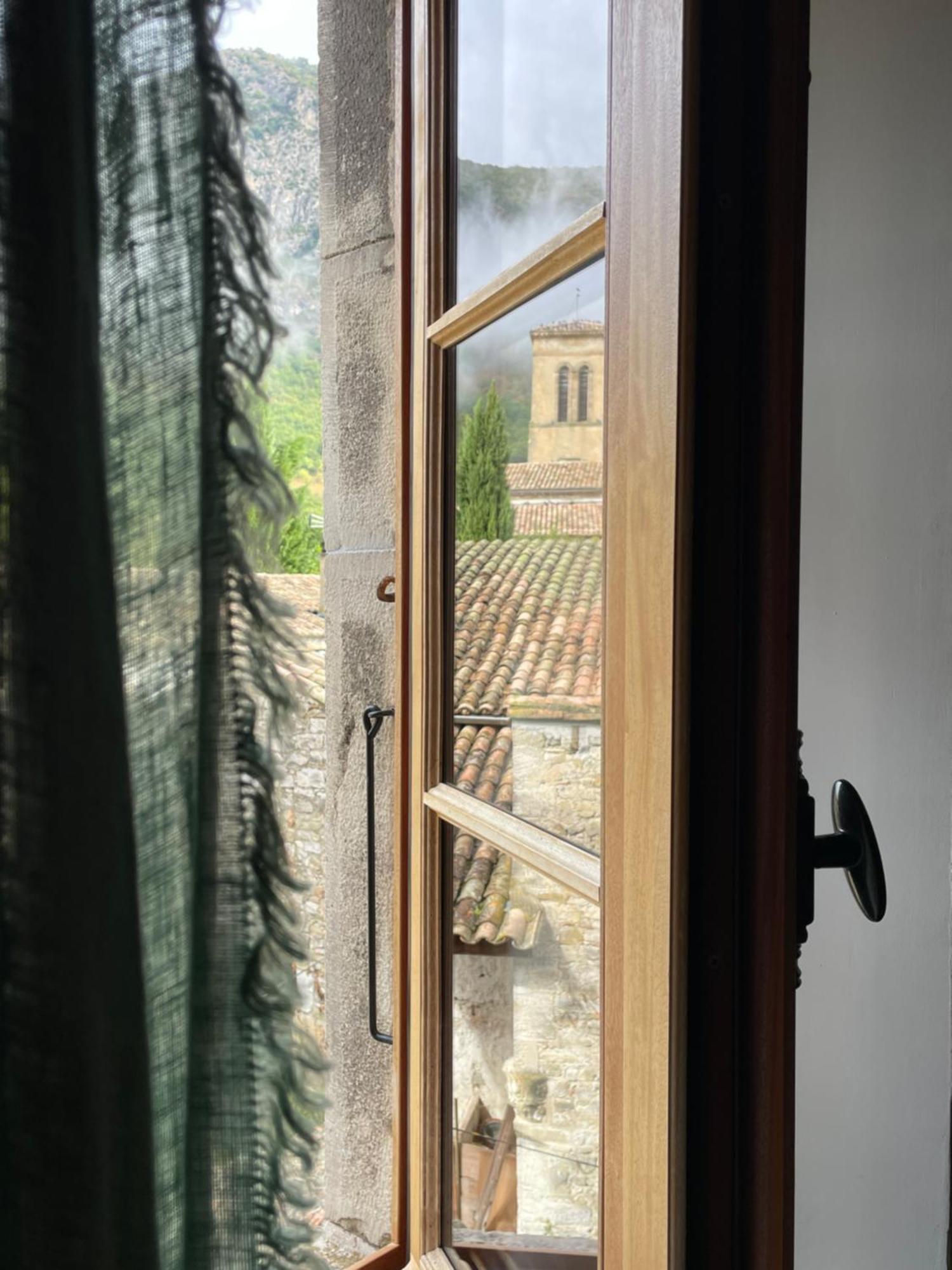 Appartement Du Saint Thiers, La Provence Dans Un Coin De La Drome Et L'esprit D'une A