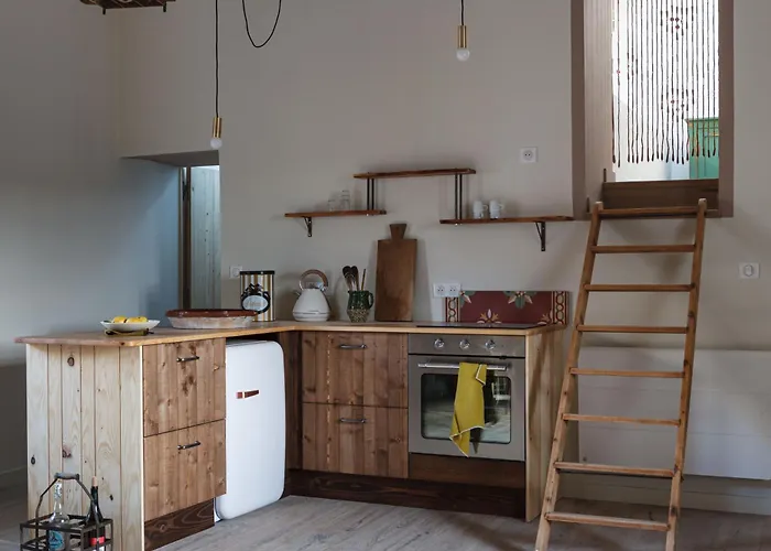 Les Appartements Du Saint Thiers, La Provence Dans Un Coin De La Drome Et L\'Esprit D\'Une Maison D\'Hotes A Saou