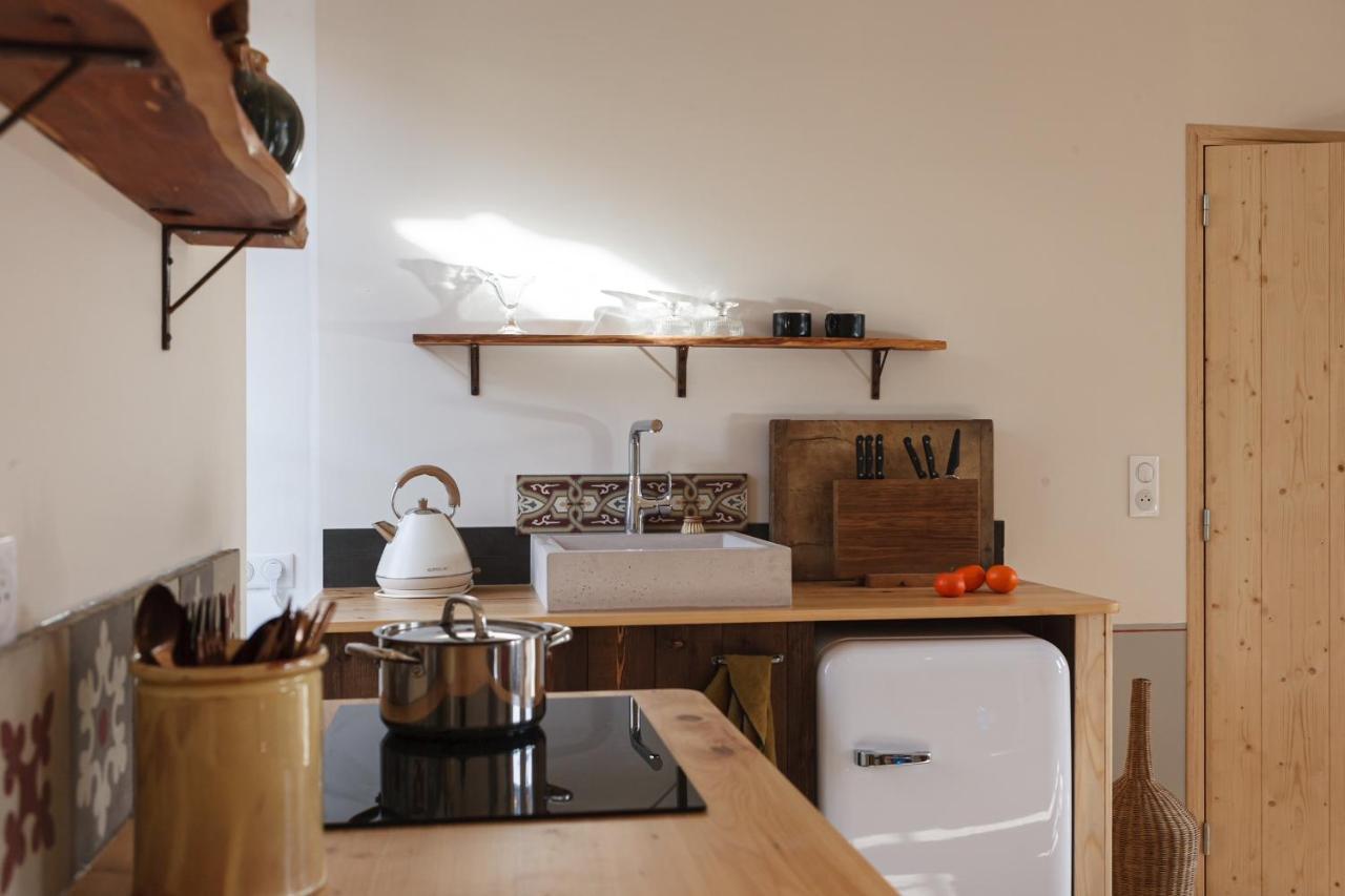 Du Saint Thiers, La Provence Dans Un Coin De La Drome Et L'esprit D'une A Appartement