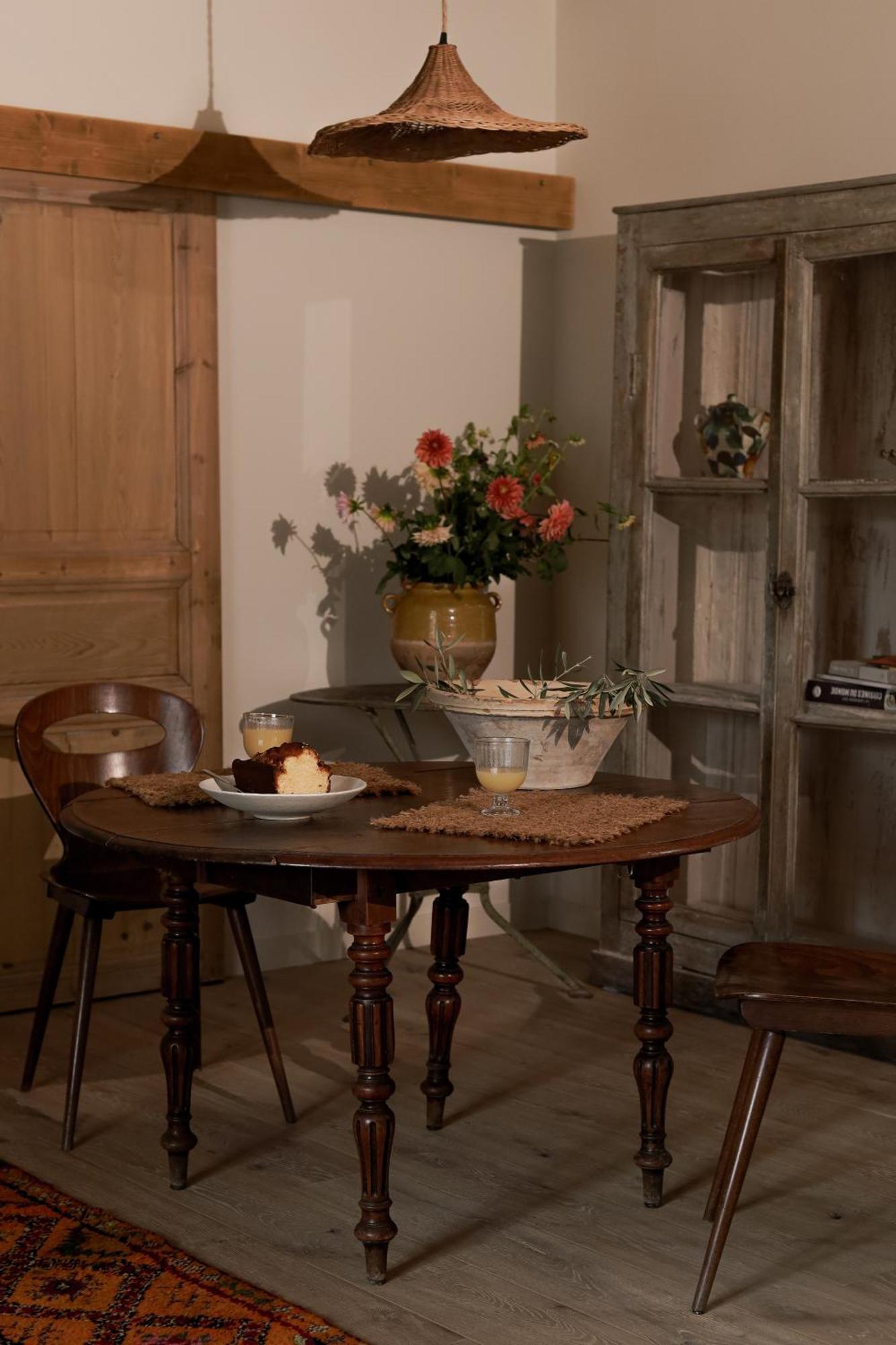Du Saint Thiers, La Provence Dans Un Coin De La Drome Et L'esprit D'une A Appartement Saou