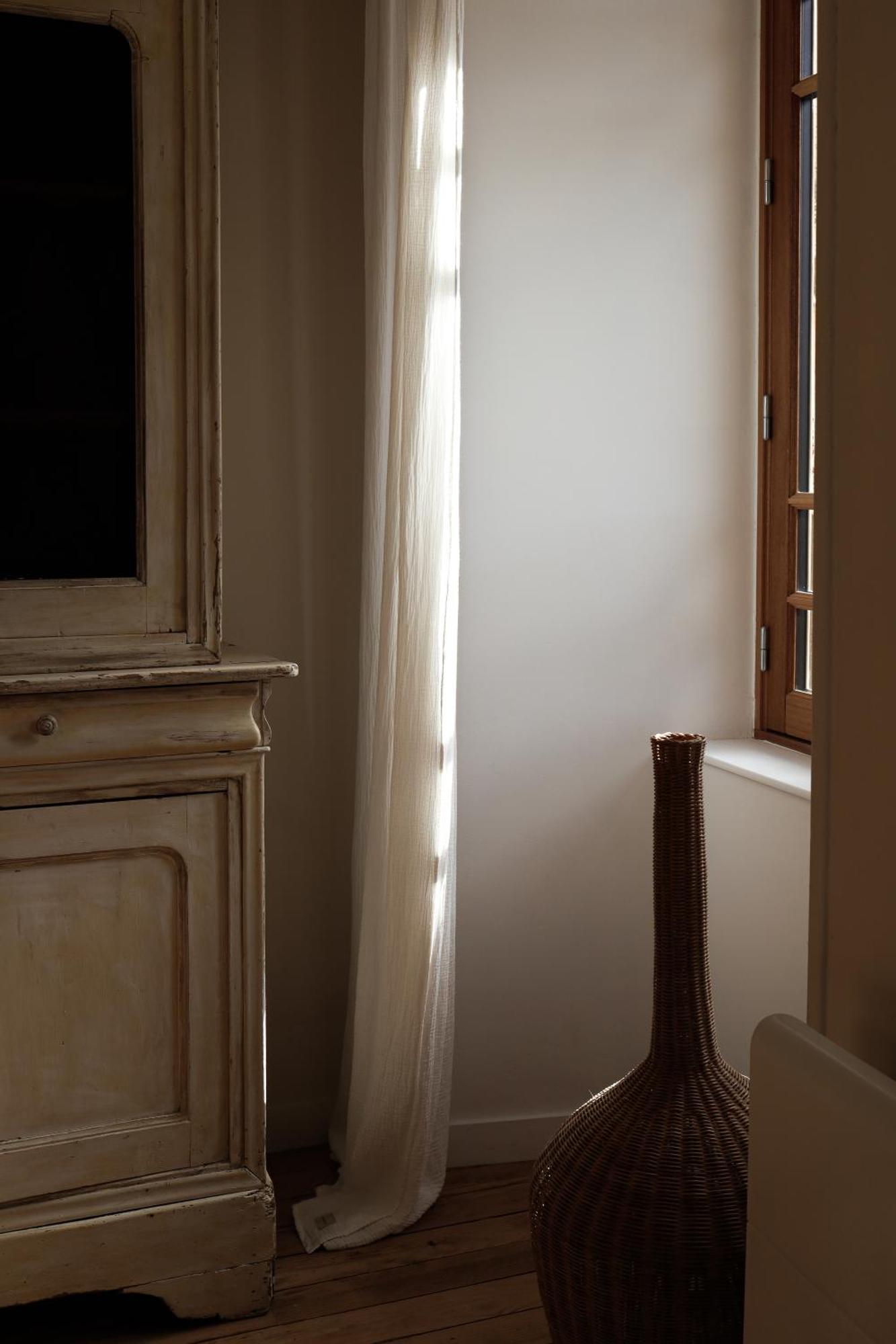 Appartement Du Saint Thiers, La Provence Dans Un Coin De La Drome Et L'esprit D'une A *